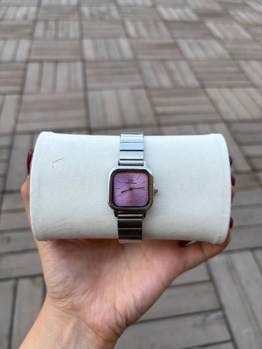 ساعت DW زنانه بند کرکرهای