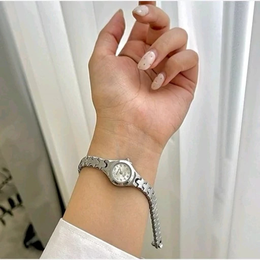 ساعت مچی زنانه هانگری ظریف