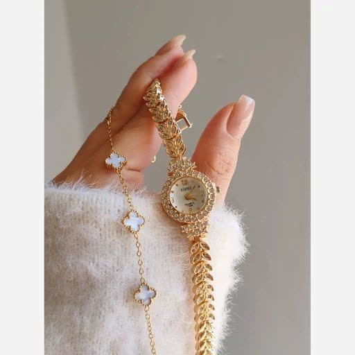 ساعت زنانه رنگ گندمی شیک