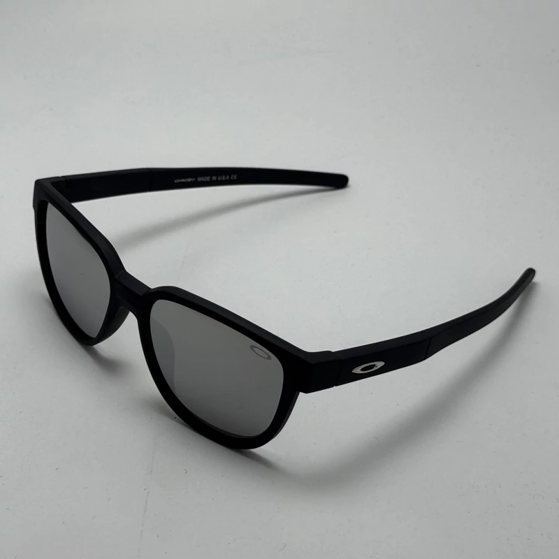 عینک آفتابی اوکلی سبک OAKLEY آمریکایی مشکی عدسی آیینه کد 2435
