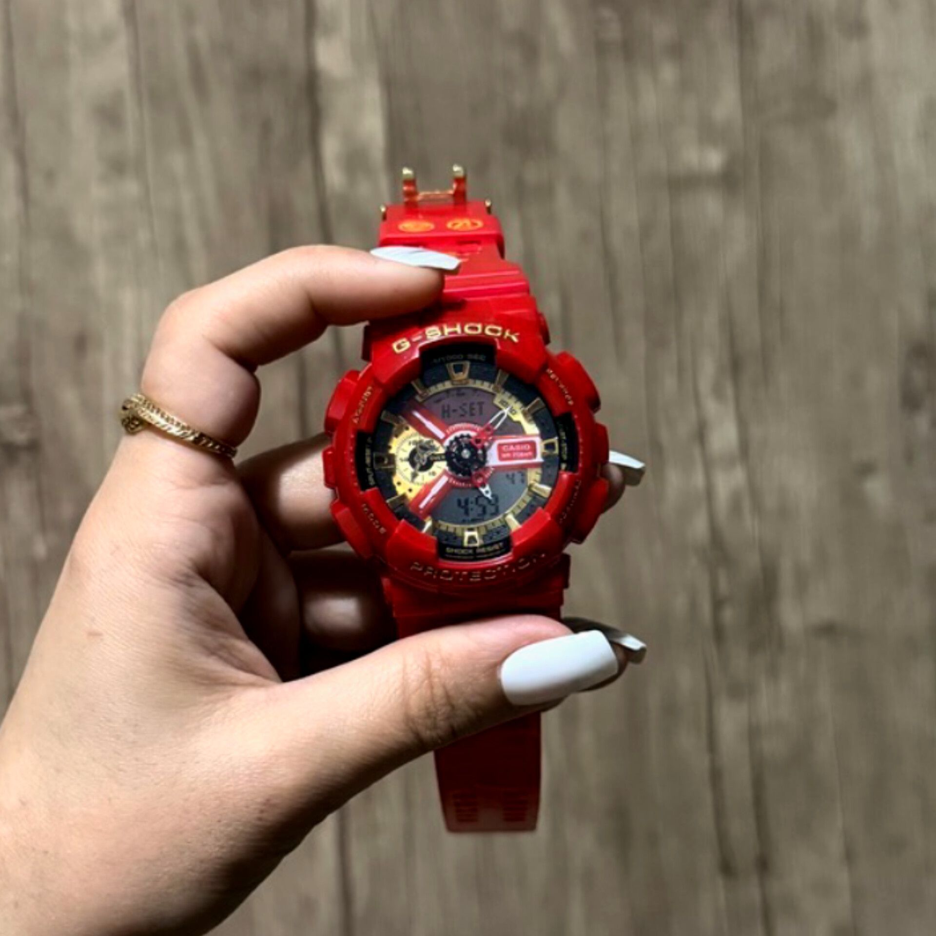 ساعت مچی کاسیو جی شاک قرمز مدل GA-110 اسپرت